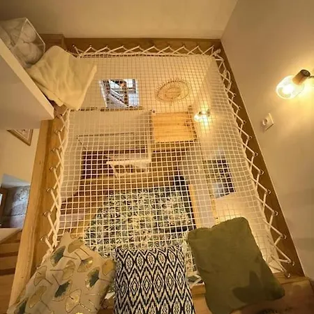 Holiday home Pradelles *