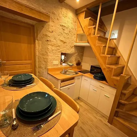 Pradelles * Castelnau-de-Levis