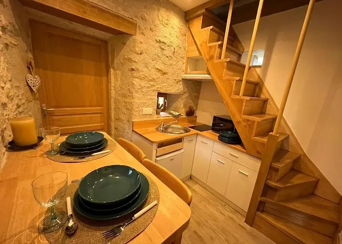 Pradelles * Castelnau-de-Lévis